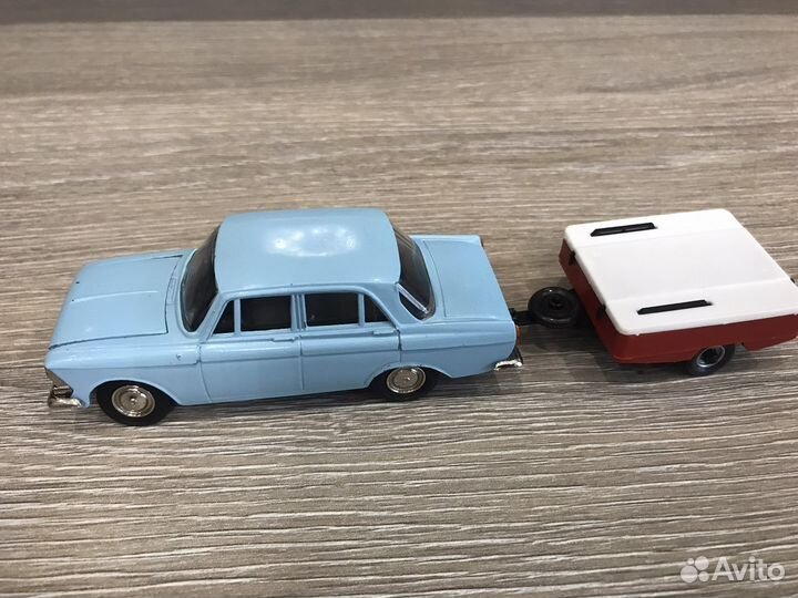 Модель СССР Москвич 412 А2 1:43