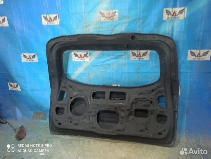 Крышка багажника Toyota Highlander 3 2013 - 2016