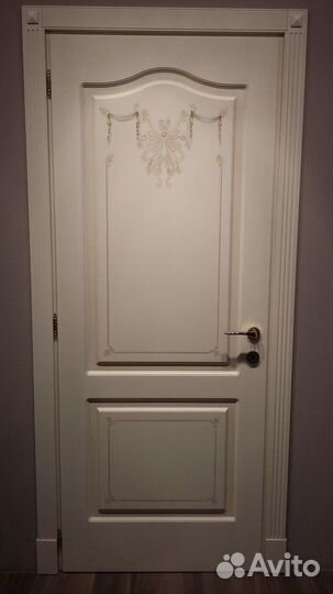 Двери межкомнатные бу Волховец, Италия