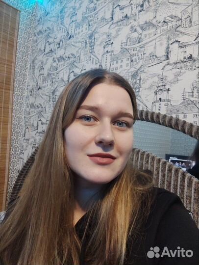 Хостес, официант, администратор