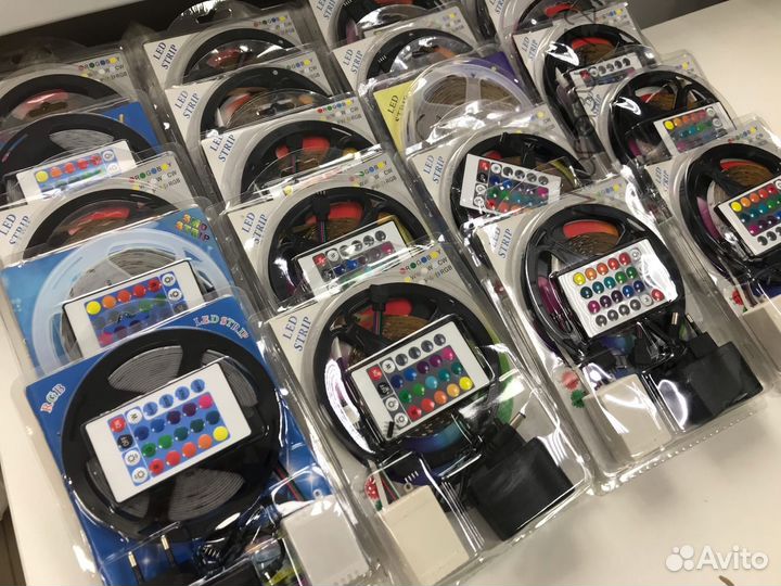 Светодиодная лента 5 метров, самоклеющаяся, пульт