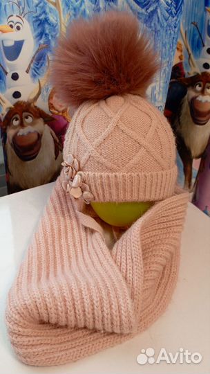 Комплект шапка и шарф для девочки