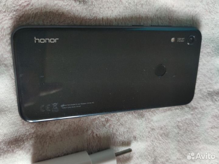 HONOR 8A, 3/64 ГБ