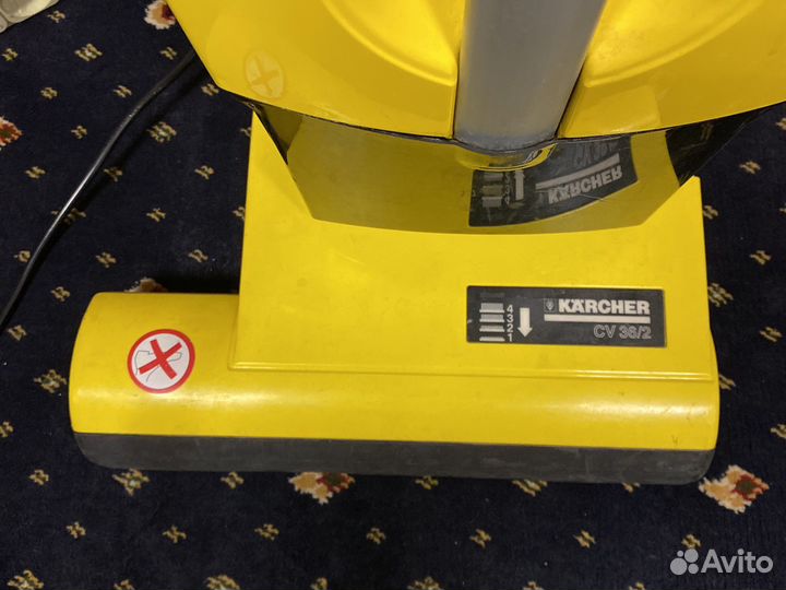 Пылесос для ковролина Karcher CV36/2