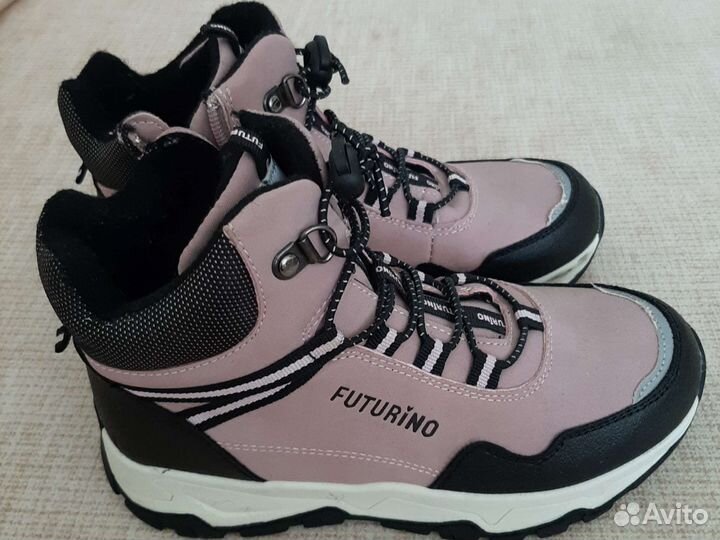 Ботинки для девочки