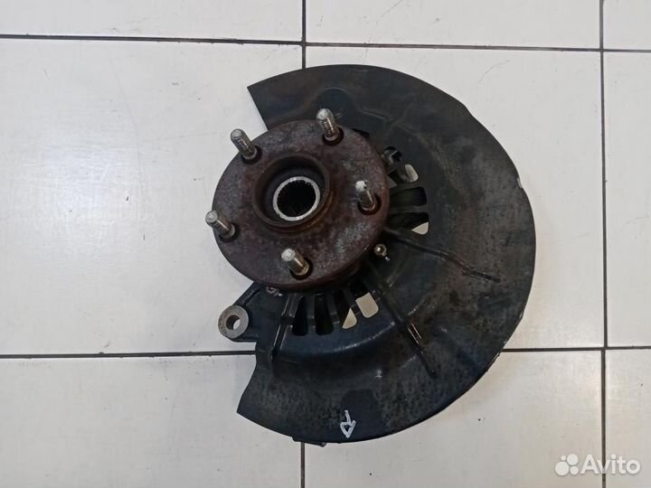 Кулак поворотный передний правый Toyota Camry ASV5