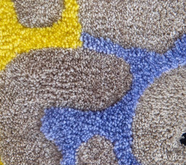 Ковер ручной работы тафтинг