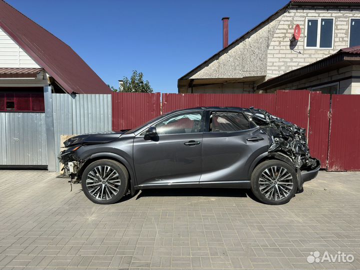 Lexus RX 2.4 AT, 2023, битый, 12 000 км