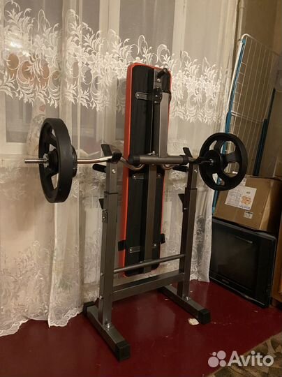 Скамья для жима