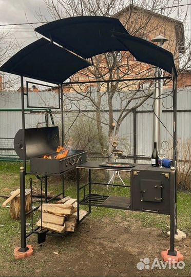 Мангал с крышей