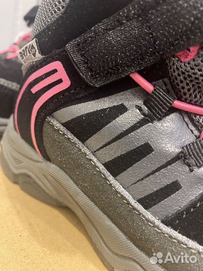 Зимние ботинки для девочки