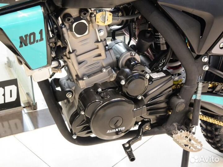 Мотоцикл Avantis A6 Lux (174 MN)