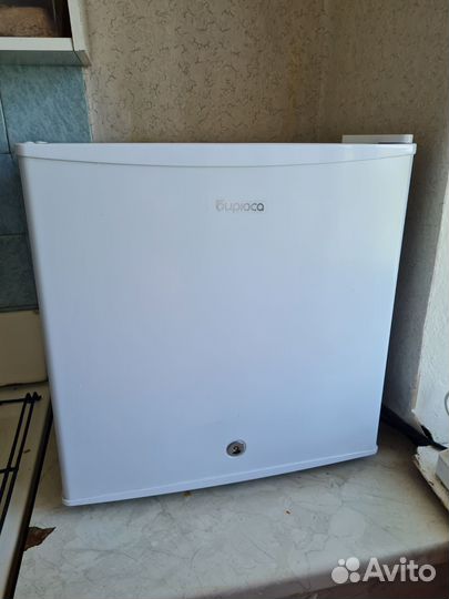 Холодильник компактный