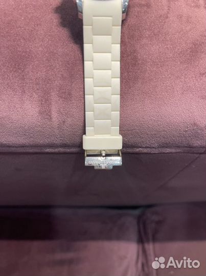 Часы женские jacques lemans 1-1587