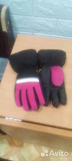 Перчатки