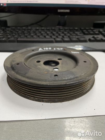 Шкив насоса гур Audi 100c4 A6C4 054145255