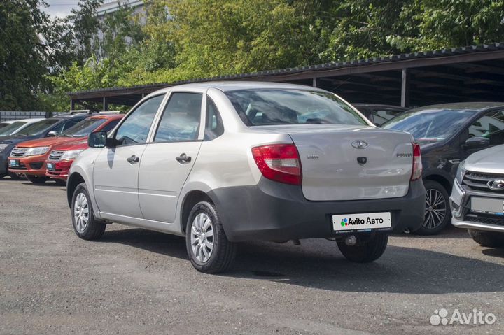 LADA Granta 1.6 МТ, 2018, 123 000 км