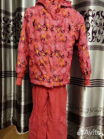 Горнолыжный костюм