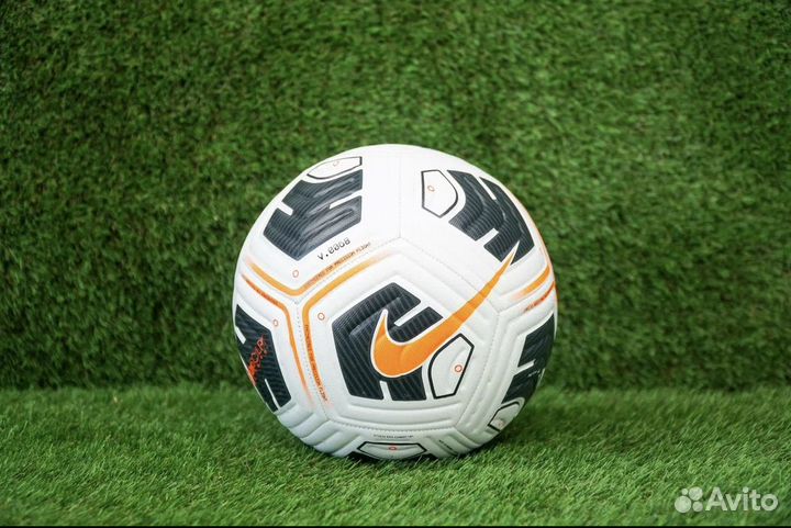 Футбольный мяч nike