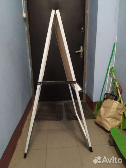 Мольберт для рисования
