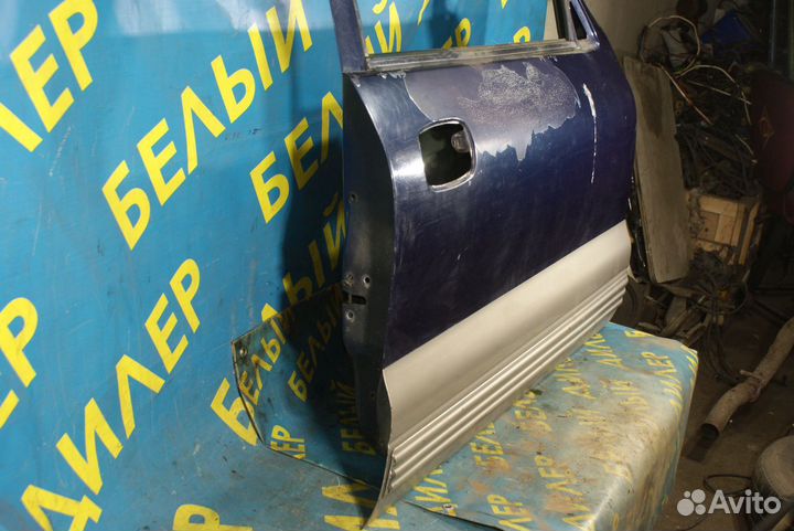 Передняя правая дверь KIA Sportage