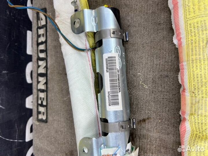 Подушка безопасности боковая правая Kia Quoris 1