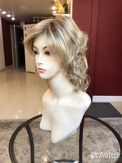 Искусственный парик Cat Ellen Wille