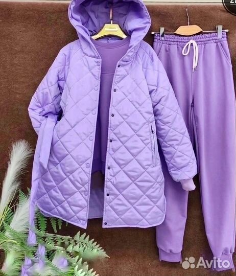 Спортивный костюм женский