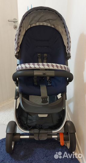 Прогулочная коляска stokke