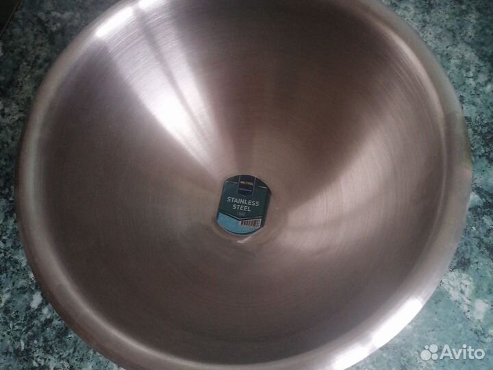 Миска из нержавеющей стали
