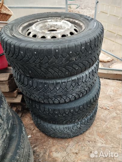 Колёса зимние Ниссан