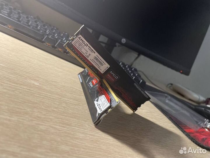 Оперативная память AMD Radeon R7Performance Series