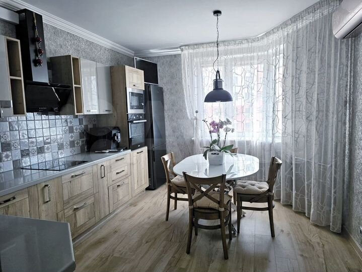 3-к. квартира, 74,6 м², 12/25 эт.