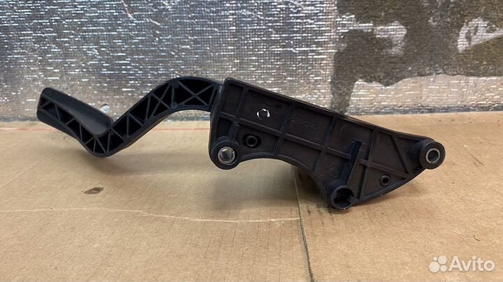 Педаль газа Land Rover Range Rover Sport L494