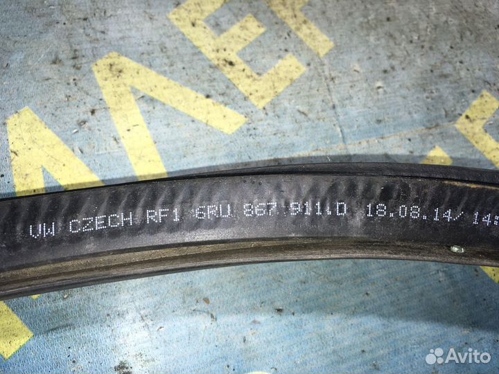 Уплотнитель двери Volkswagen Polo sed Rus