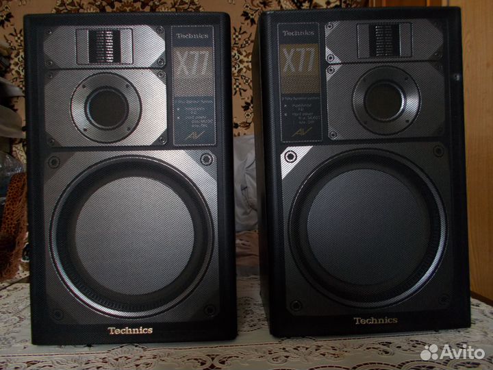 Отличная полочная акустика Technics SB- X 77
