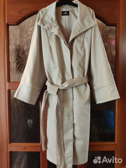 Плащи женские, пиджак, пальто