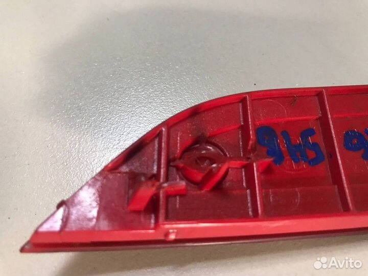 Отражатель в бампер задний правый после 2015