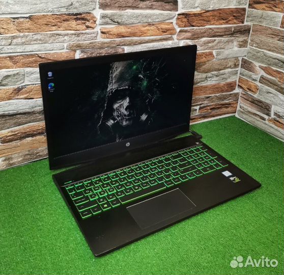 Игровой ноутбук Hp i5 8го/GTX 1060 MAX-Q