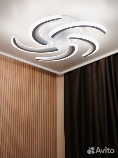 Люстра потолочная светодиодная 5 ламп