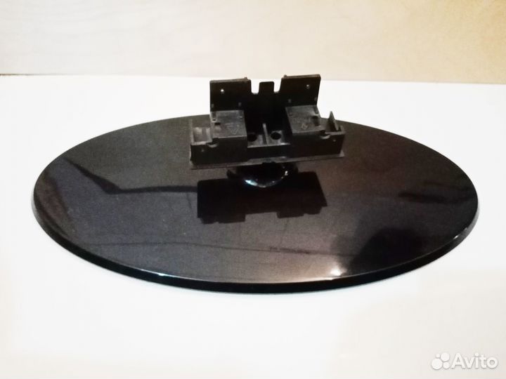 Подставка под телевизор 32