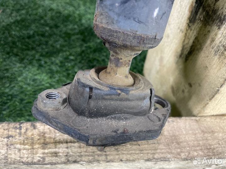 Амортизатор подвески задний Bmw X1 E84 N52B30 2010