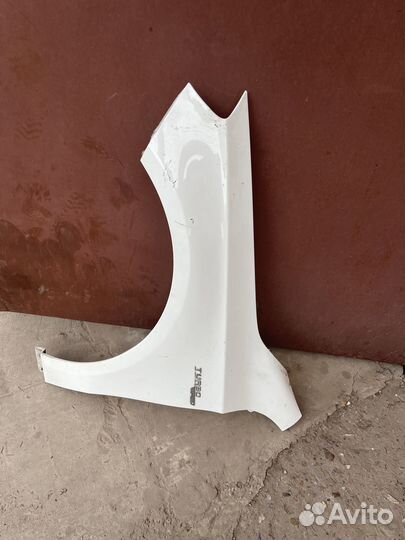 Левое крыло mercedes cla x117 amg