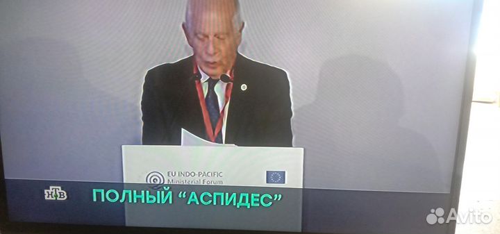 Продам SMART телевизор бу