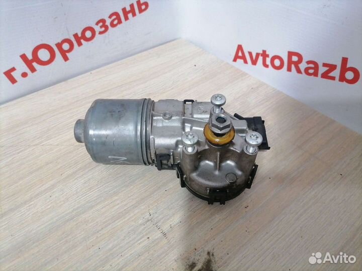 Мотор дворников Renault Logan