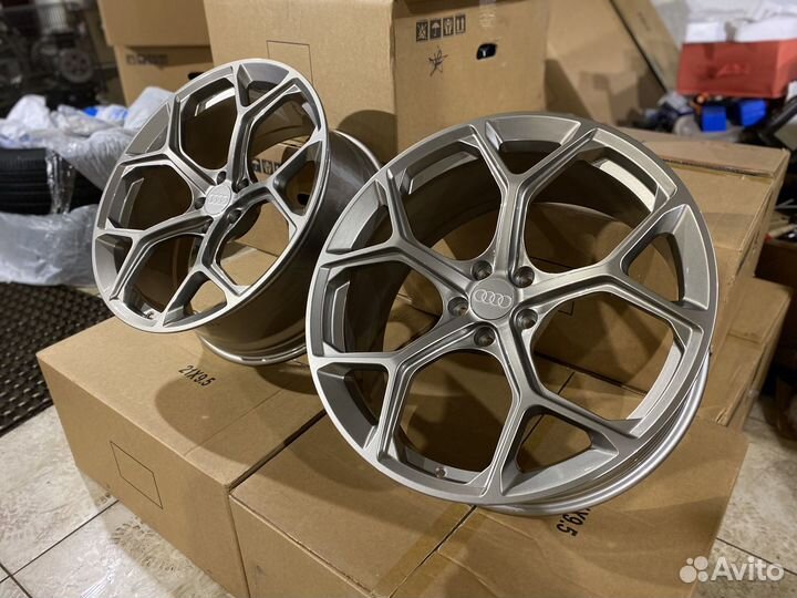 Кованые диски r21 Audi RS