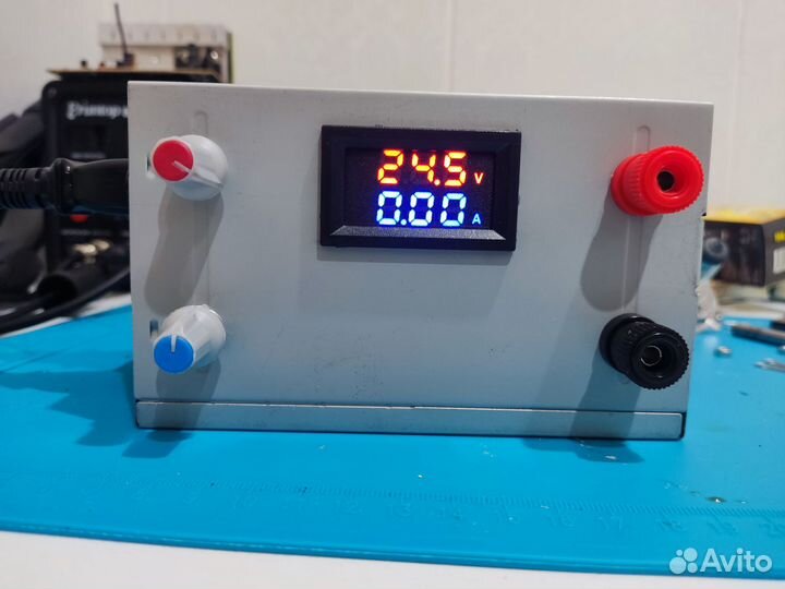 Лабораторный блок питания