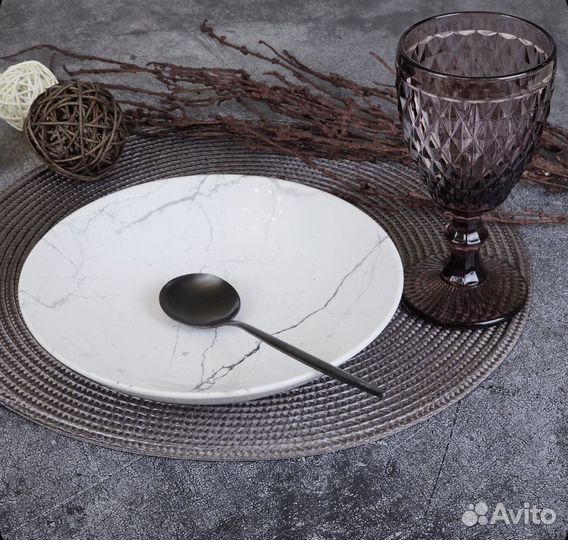 Набор столовой посуды из керамики