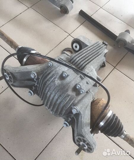 Mercedes w 164 ml 320 редуктор задний