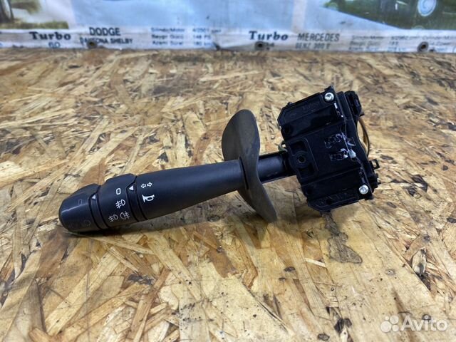 Переключатель подрулевой левый Рено Сандеро 1